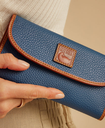 Dooney & Bourke Pebble Grain Continental Clutch