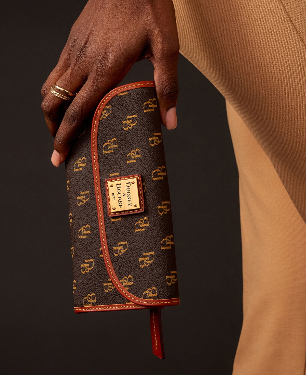 Dooney & Bourke Gretta Continental Clutch