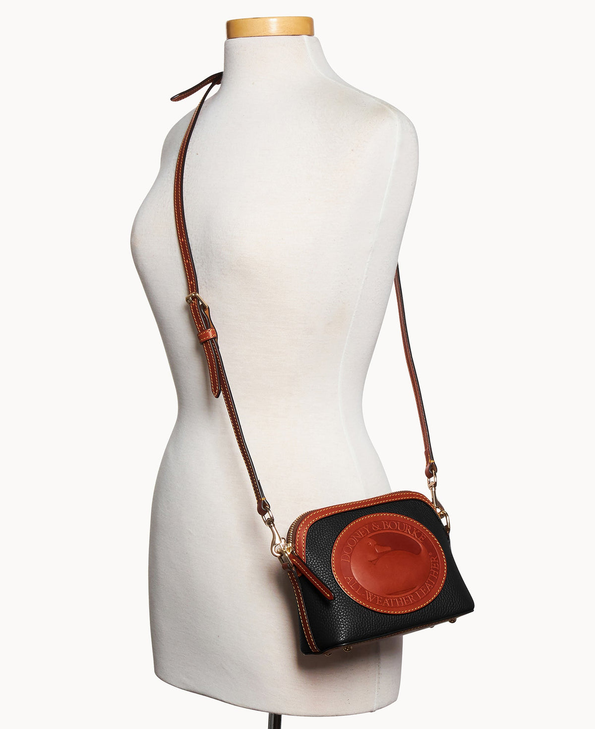 Dooney & Bourke Heritage Domed Crossbody 18