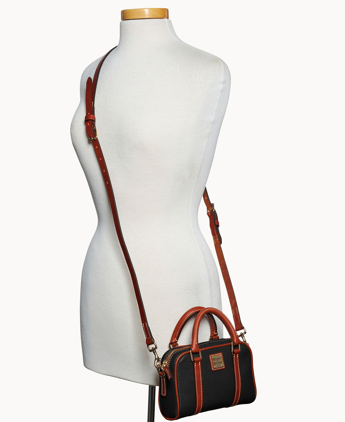 Dooney & Bourke Pebble Grain Satchel 20