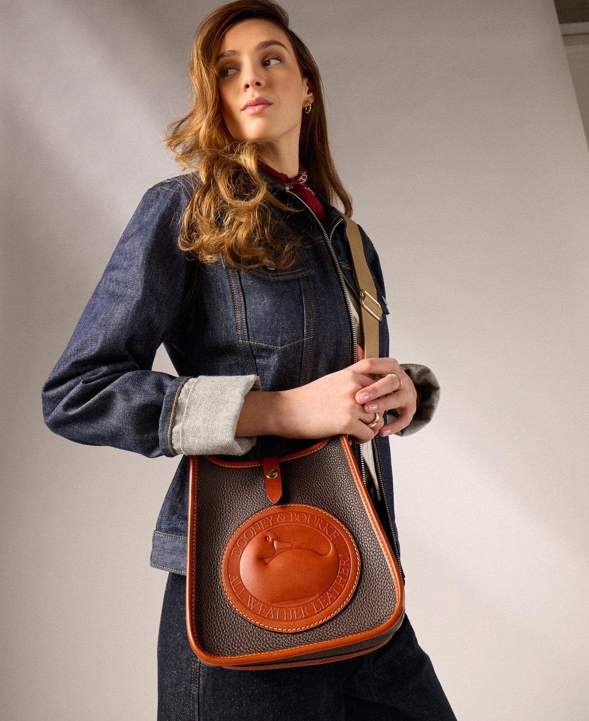 Dooney & Bourke Heritage Messenger 20