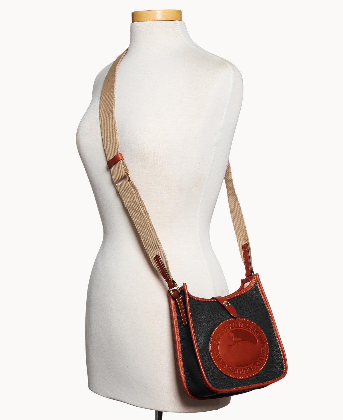 Dooney & Bourke Heritage Messenger 20