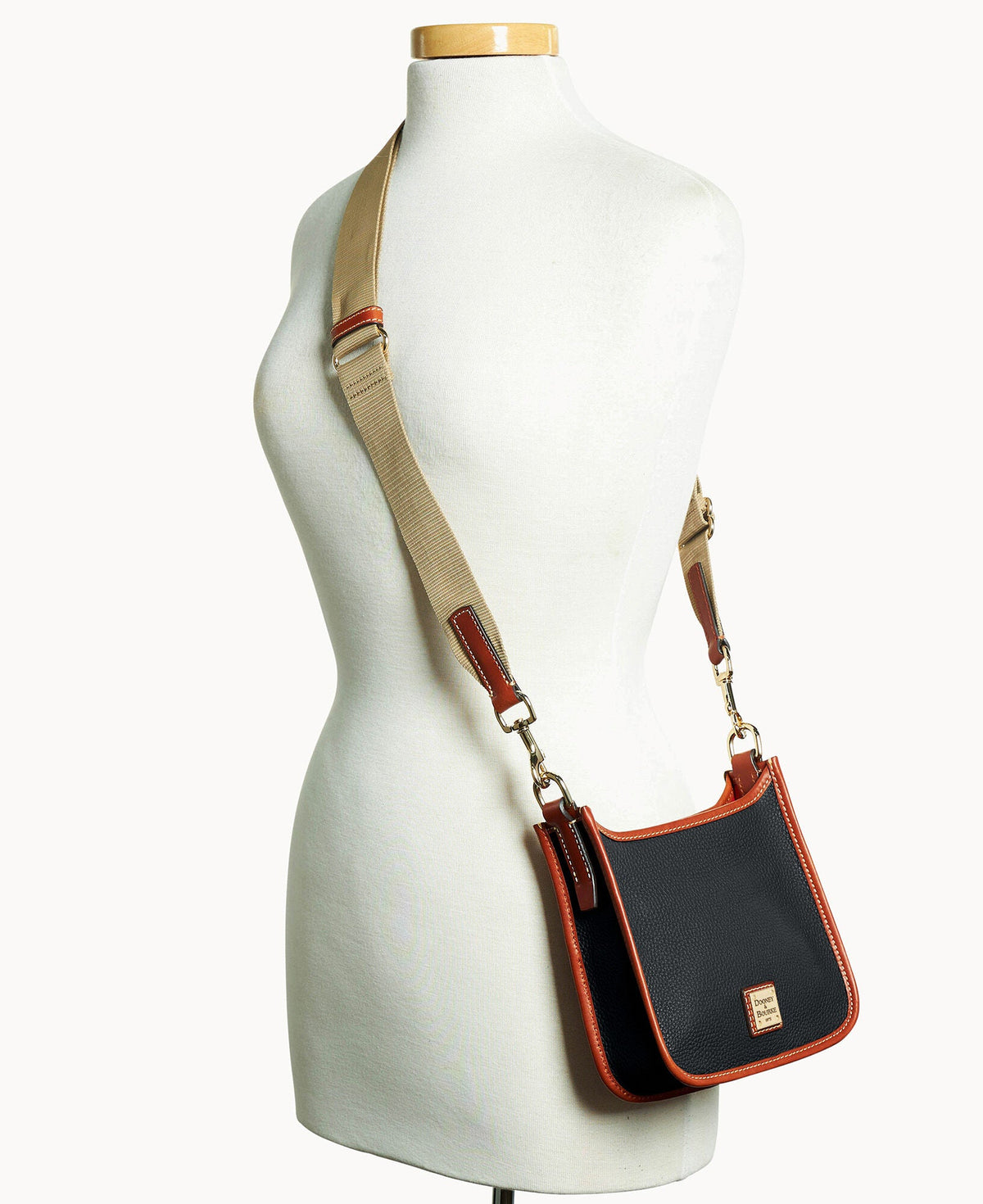 Dooney & Bourke Pebble Grain Small Messenger